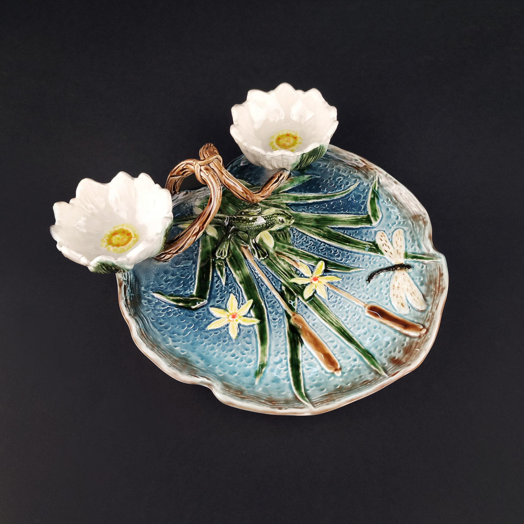 Блюдо для закусок (с двумя кувшинками) Голубой/Ящерица PROVANSFAIENCE sun-id-994524 - Вид №1