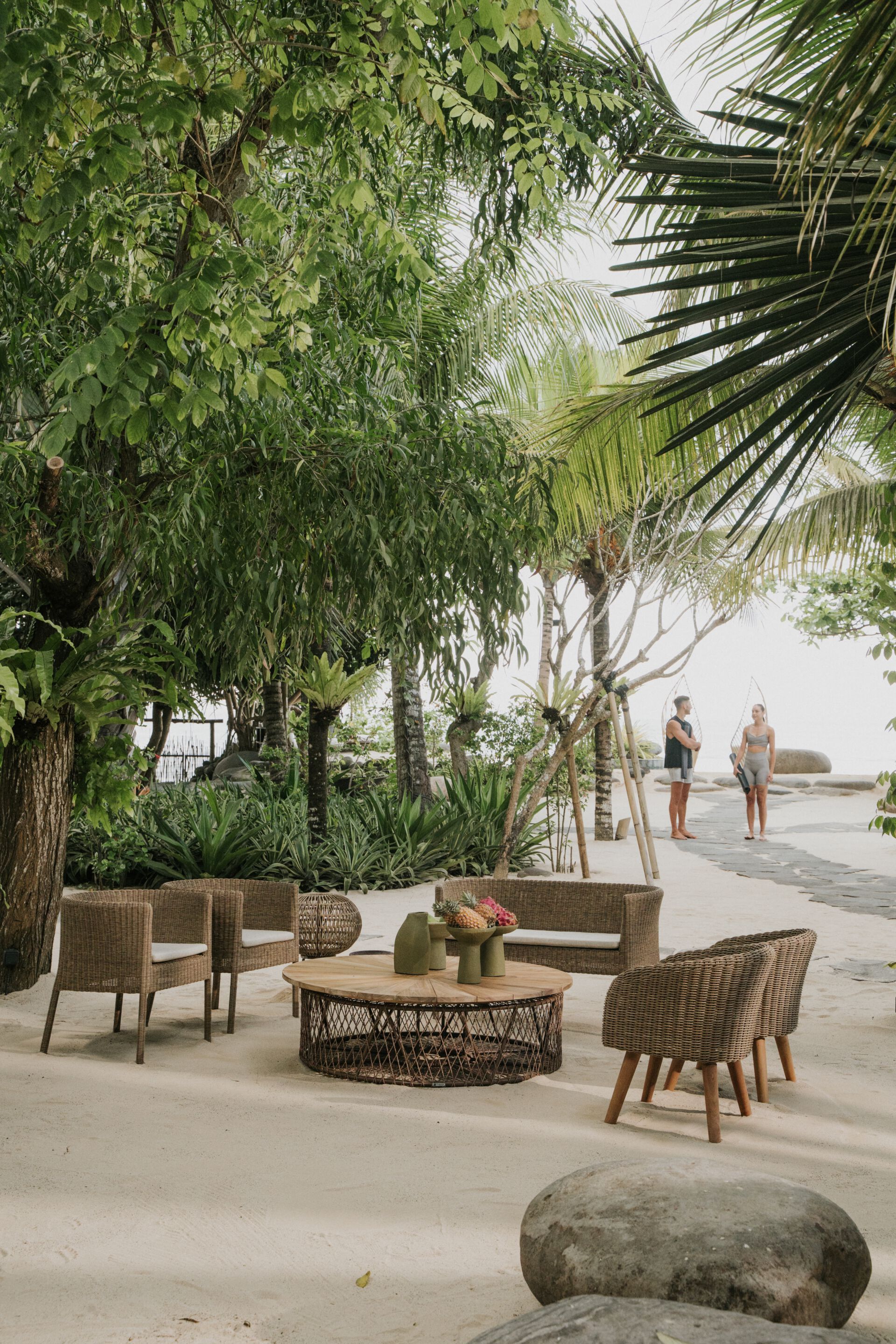 2-местный диван из синтетического волокна cbdesign Mirelle ARCH-00074122 - Вид №2