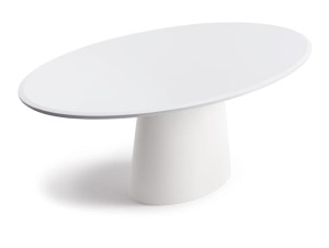 Деревянный овальный стол