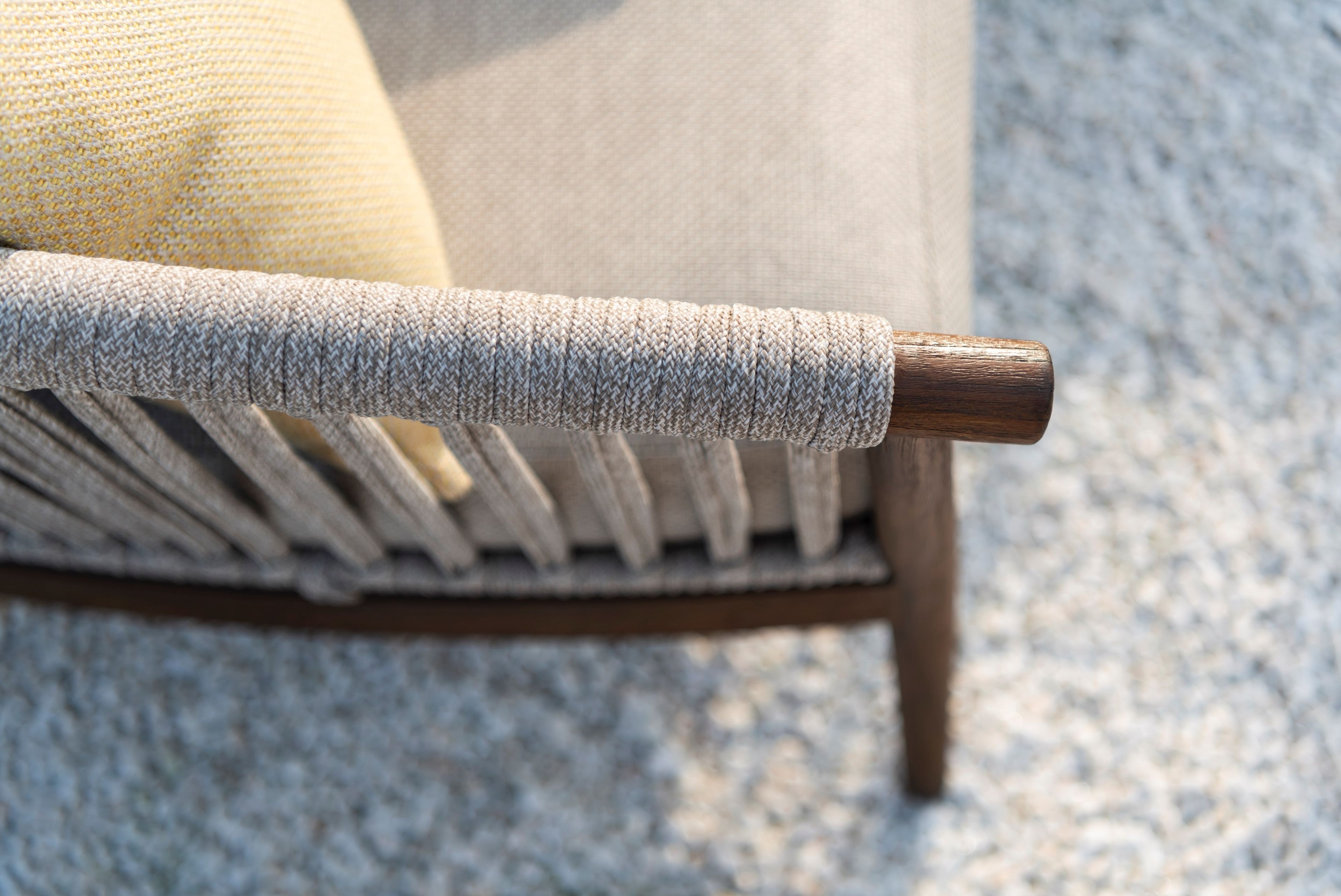 Кресло для сада с мягкой акриловой тканью Jardinico дерево ARCH-00141723 - Вид №1