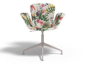 Вращающееся офисное кресло