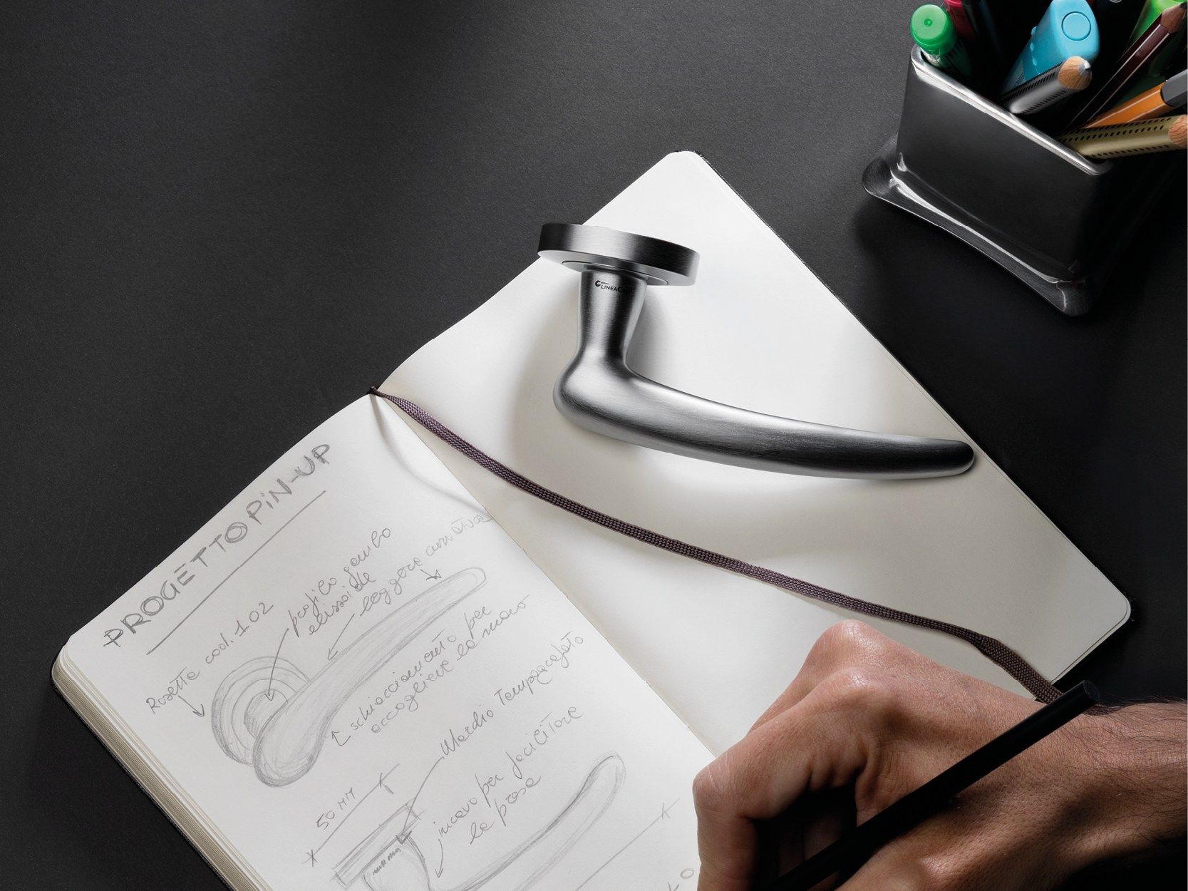 Классический стиль латунная ручка на пластине LINEA CALI' Pin-up ARCH-00125263 - Вид №1