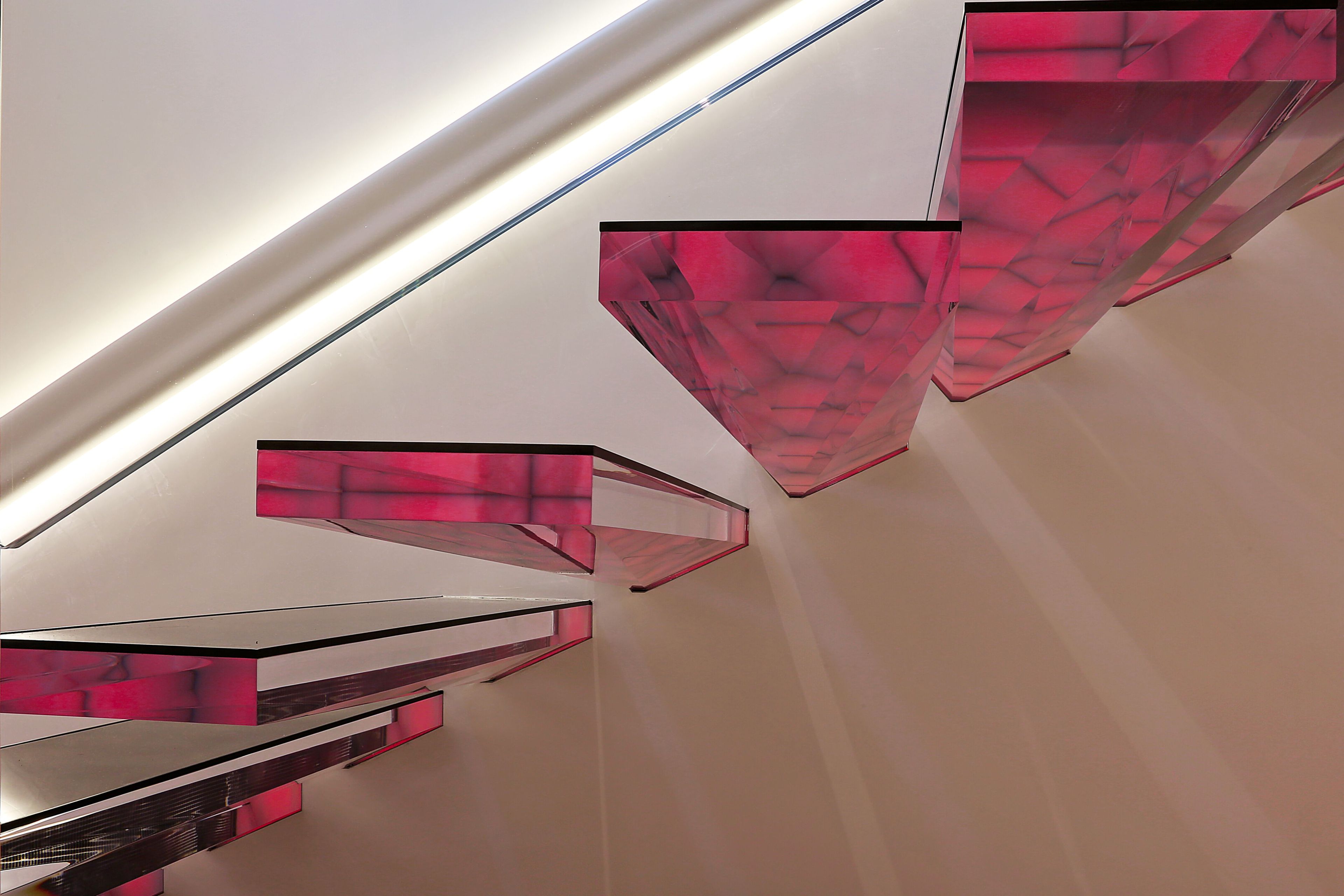 Акриловая консольная лестница Siller Treppen SPACE DIAMOND 1 ARCH-00085121 - Вид №7