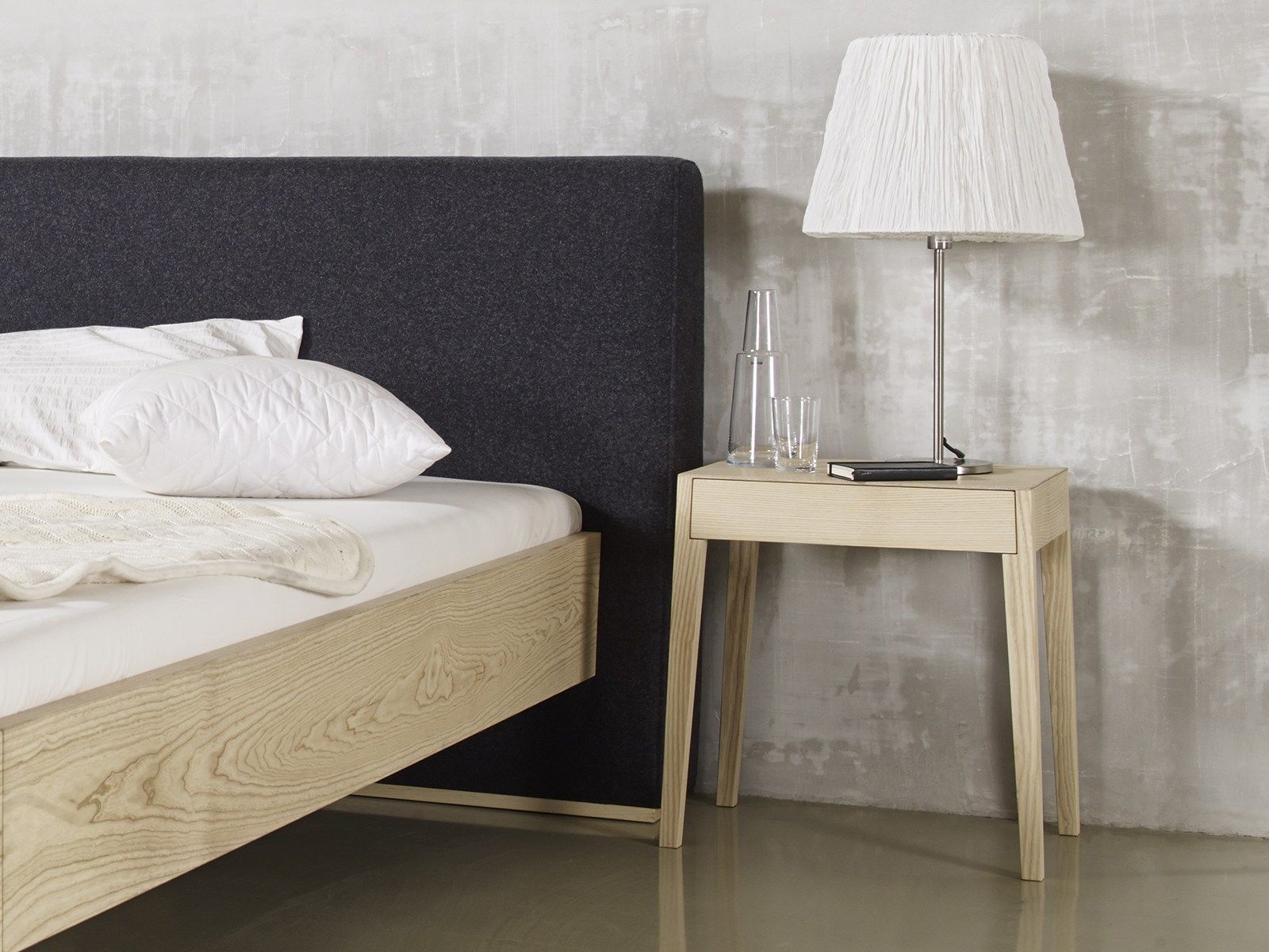 Деревянная прямоугольная тумбочка с ящиками sixay furniture Тео ARCH-00012305 - Вид №2