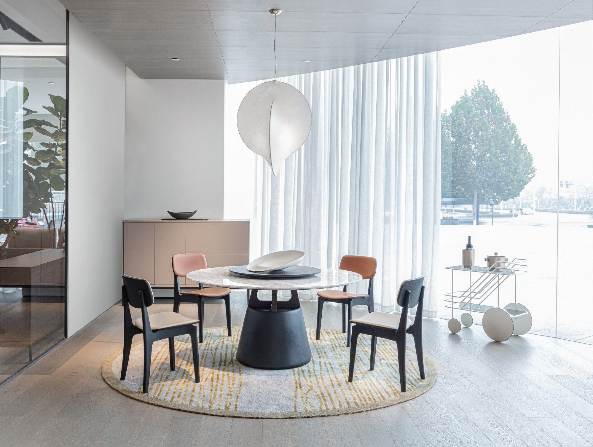 Круглый стол с мраморной столешницей и основанием из искусственной кожи CAMERICH UNITY ARCH-00084522