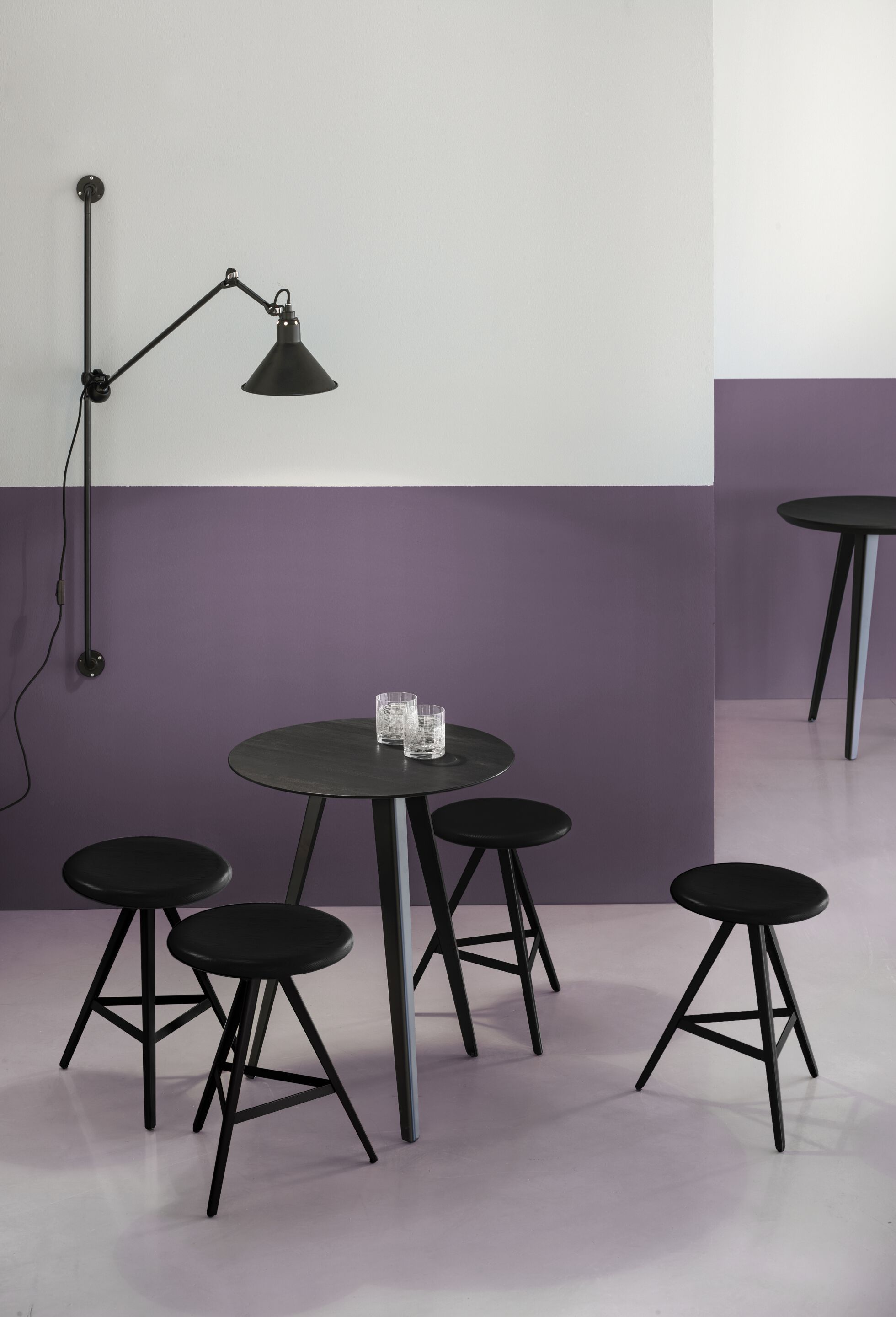 Низкий табурет из ясеня с подставкой для ног TrabA' TrabA ' - Limited Edition ARCH-00003934 - Вид №1