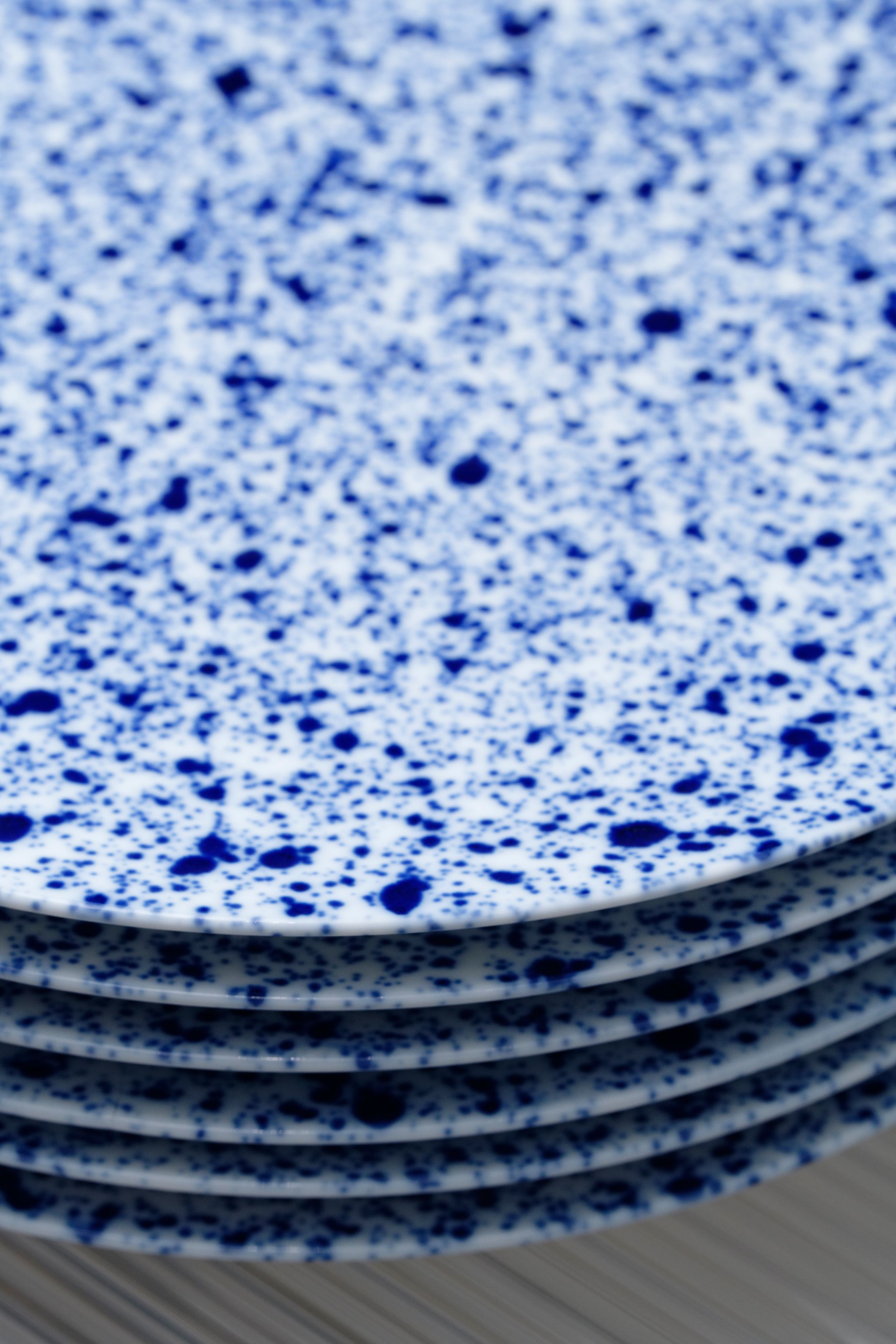 Фарфоровая сервировочная тарелка Non Sans Raison Magma Cobalt ARCH-00009744 - Вид №2