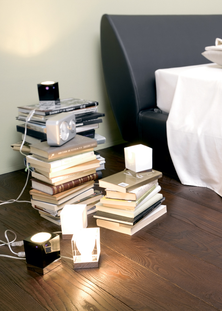 Настольная лампа D28B0100 Rosso от Fabbian FABBIAN ИНТЕРЬЕРНЫЕ 244464 Белый  - Вид №3