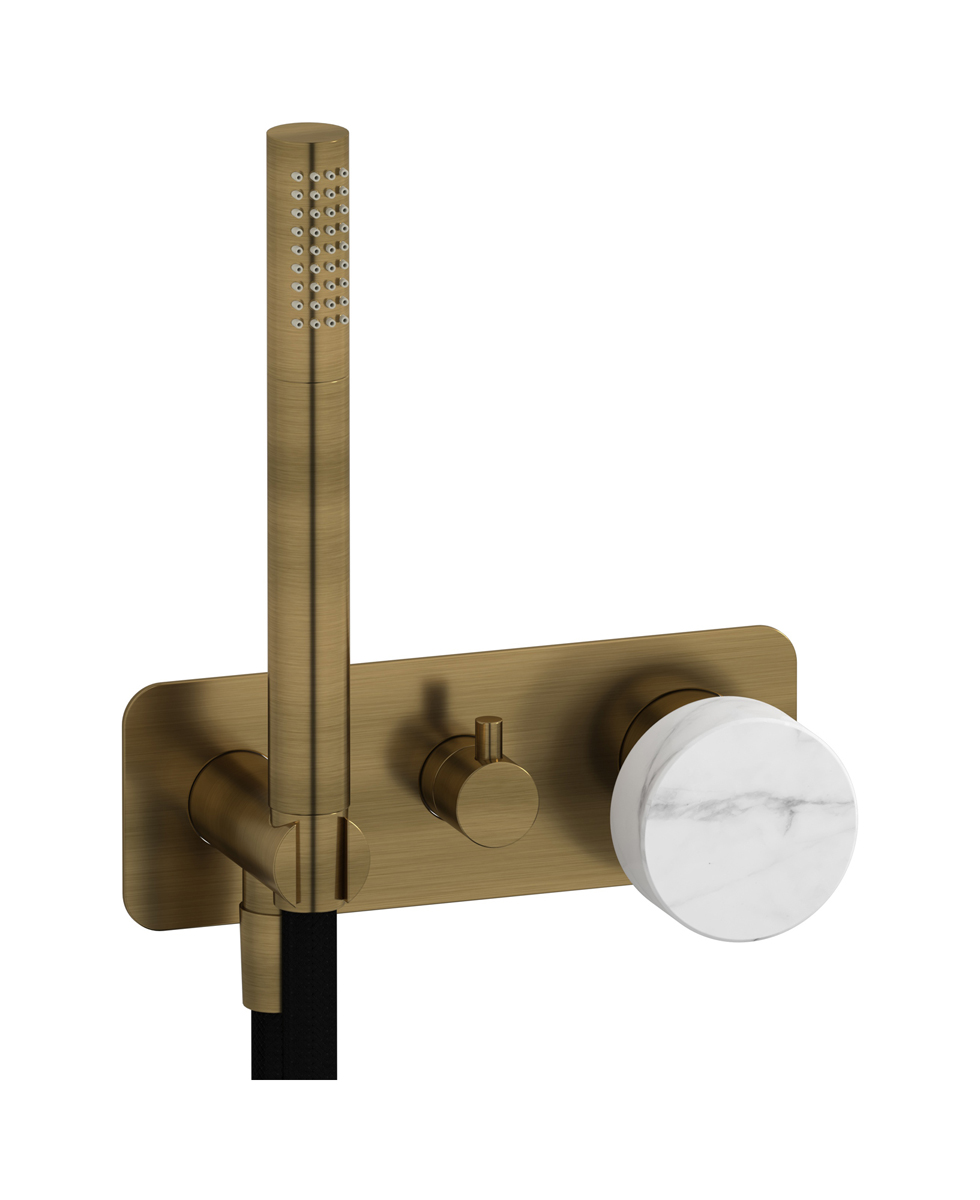 Внешние части встроенного в стену смесителя на 3 потребителя в комплекте с душевым гарнитуром. WE ARE IB mr314mb_1 Modern Bronze Marmo