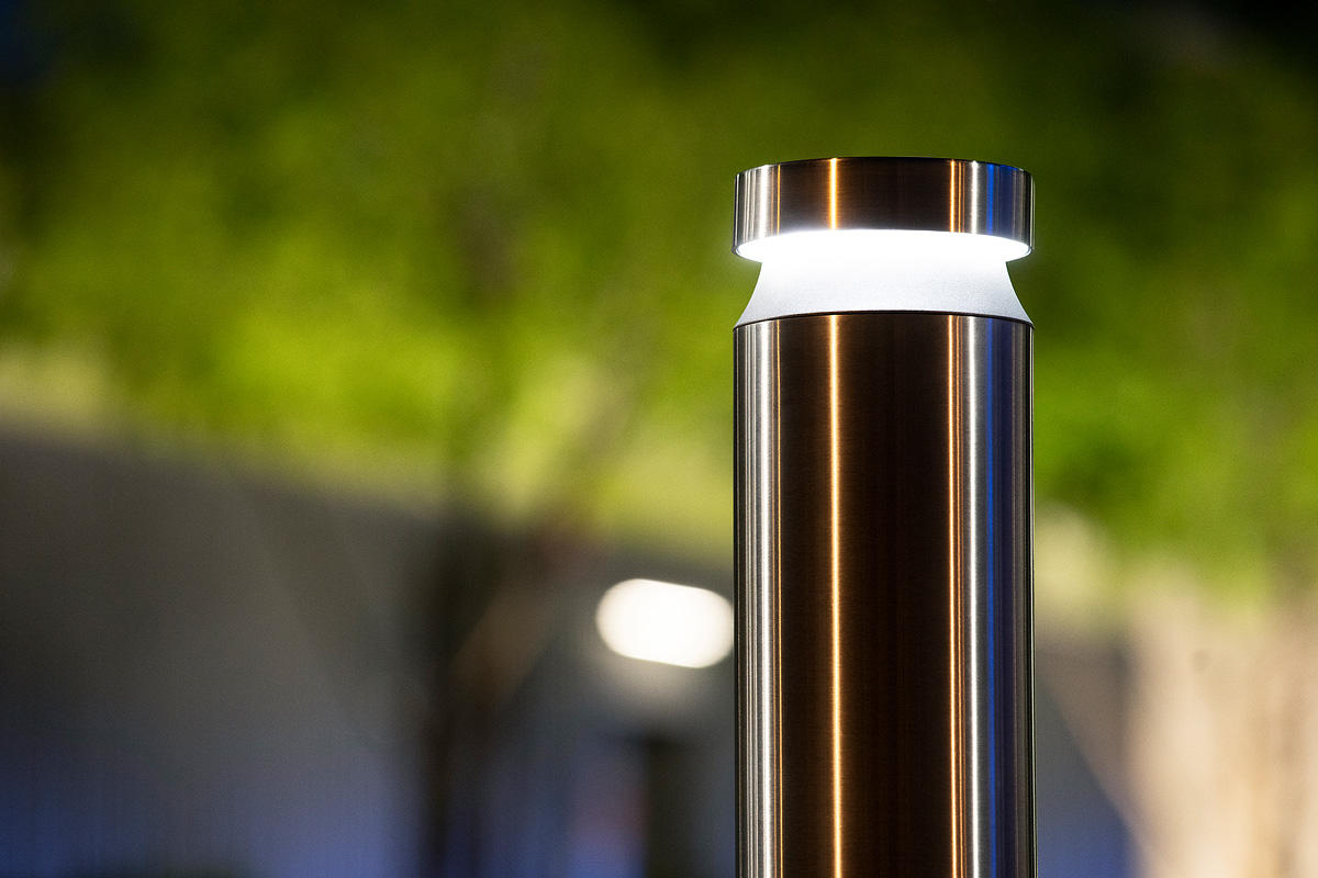 FSRT229 Столбик Helio, серия 600  Forms-surfaces  - Вид №9