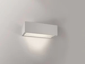 Buzzi & Buzzi Настенный светодиодный светильник с прямым люминесцентным светом из материала aircoral®