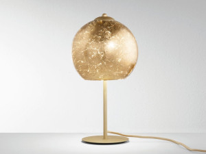 Стеклянная настольная лампа