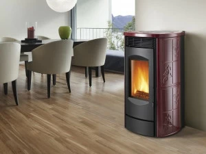 CAMINETTI MONTEGRAPPA Настенная печь на дровах из майолики Alpina