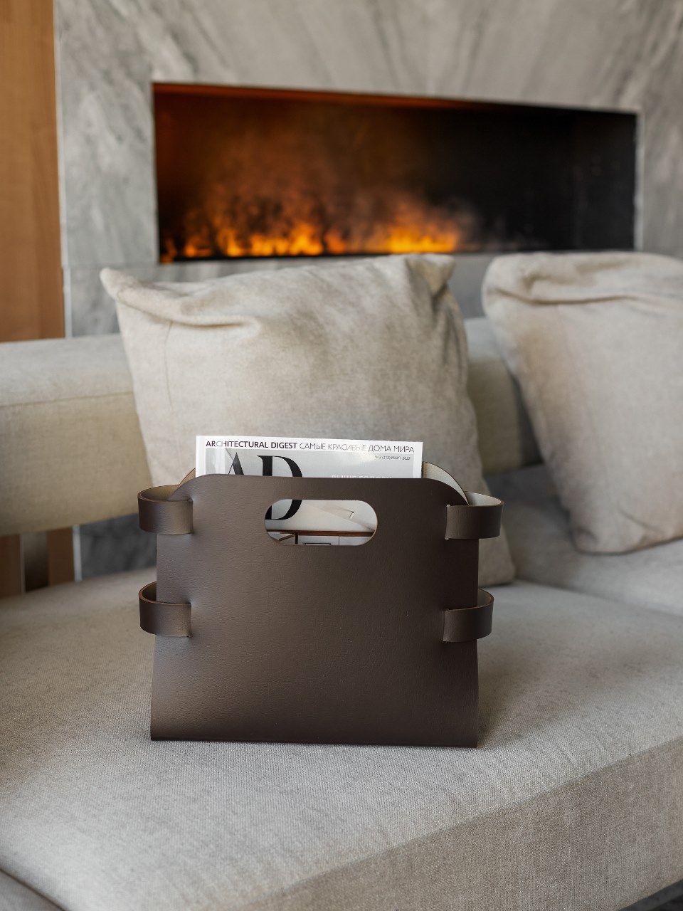 Кожаная стойка для журналов ADJ Portariviste ARCH-00046007 - Вид №6