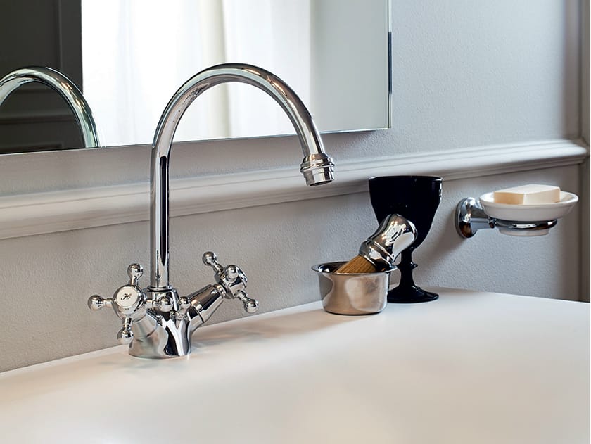 Смеситель для раковины с одним отверстием и отдельными розетками Zucchetti ARCH-00090874