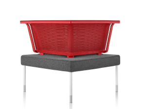 Угловое кресло с подлокотниками