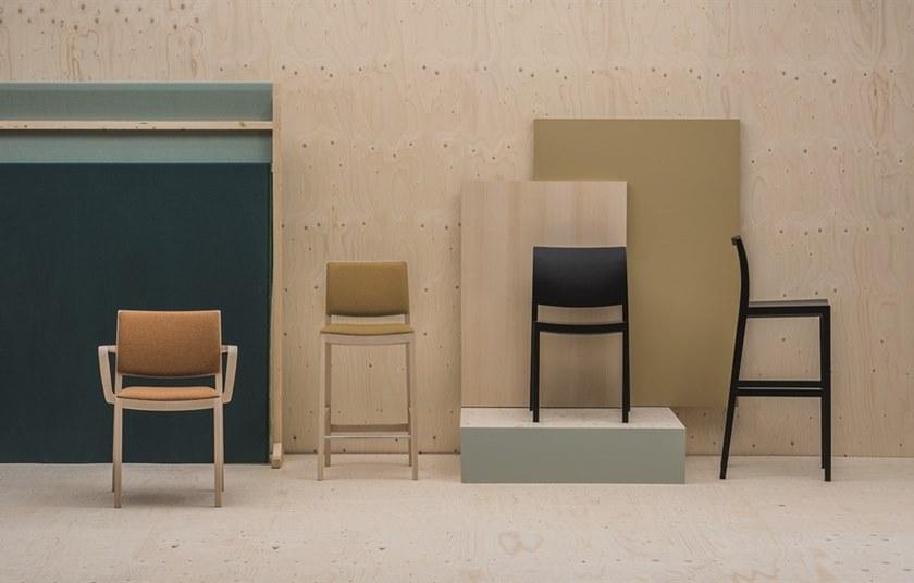 Andreu World Деревянный стул с подлокотниками Duos So2751 - Вид №2