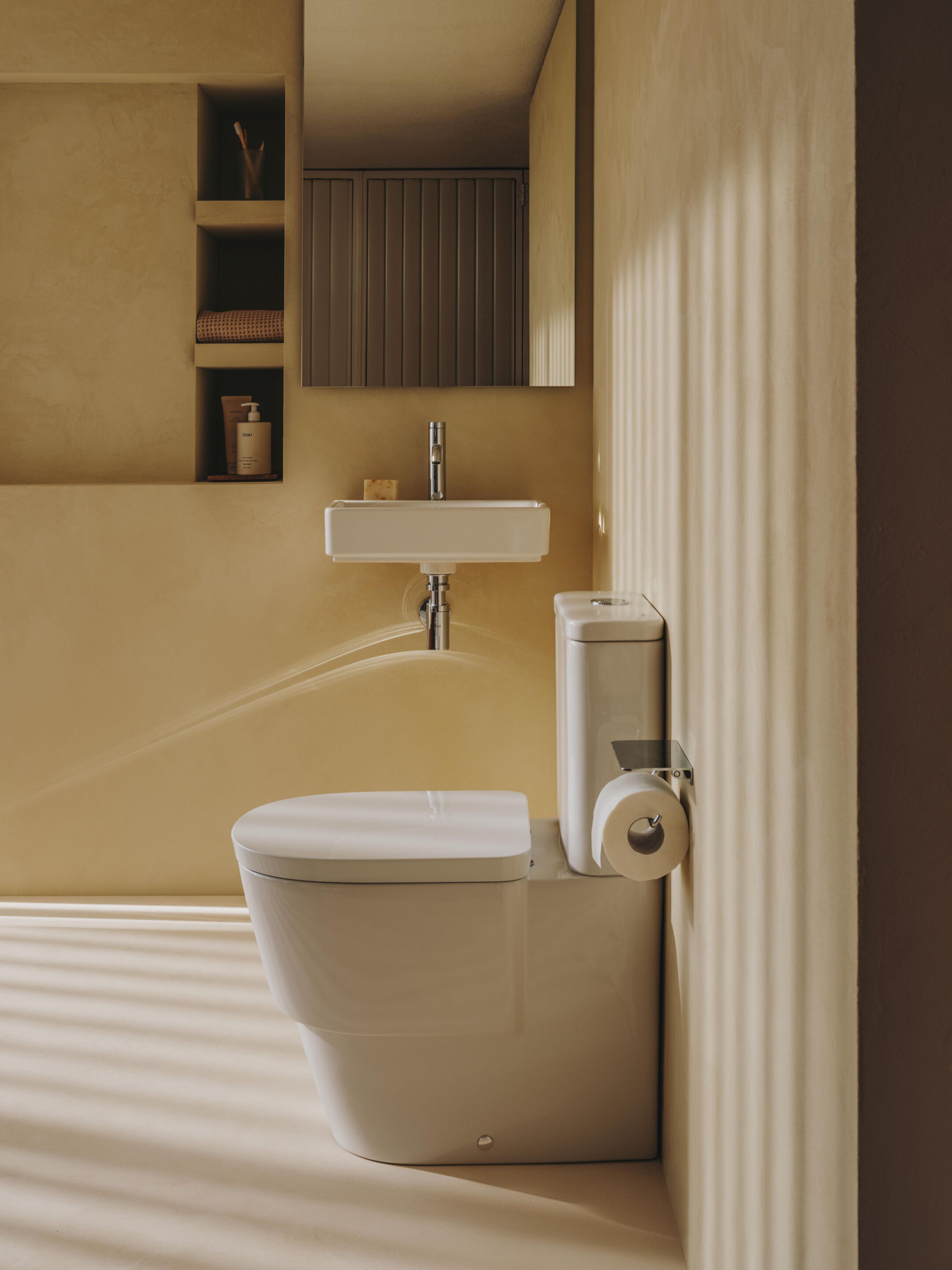 Мягкое пластиковое сиденье для унитаза Roca TURA 801F02..2 ARCH-00057327 - Вид №1