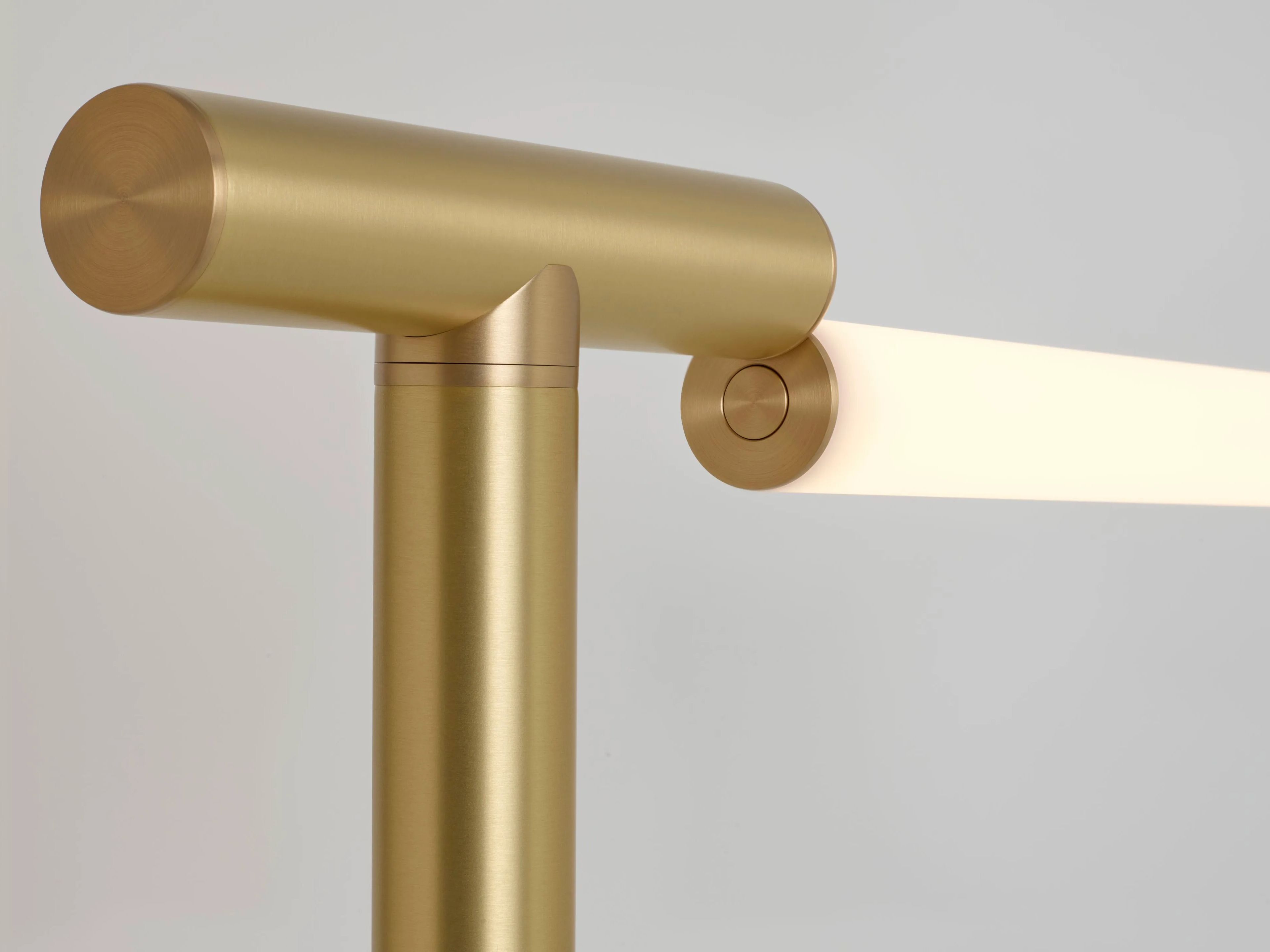 Латунь светодиодный торшер CVL Luminaires Signal ARCH-00115621 - Вид №2