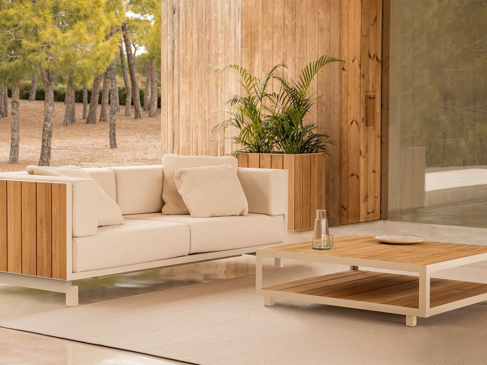 Прямоугольный садовый столик из алюминия и ТИКа с колесами Vondom Vineyard ARCH-00073963 - Вид №1