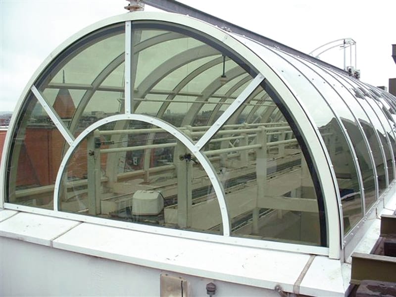 Поликарбонатный лист с защитой от ультрафиолета Polyvantis твердый лист LEXAN™ ARCH-00138254