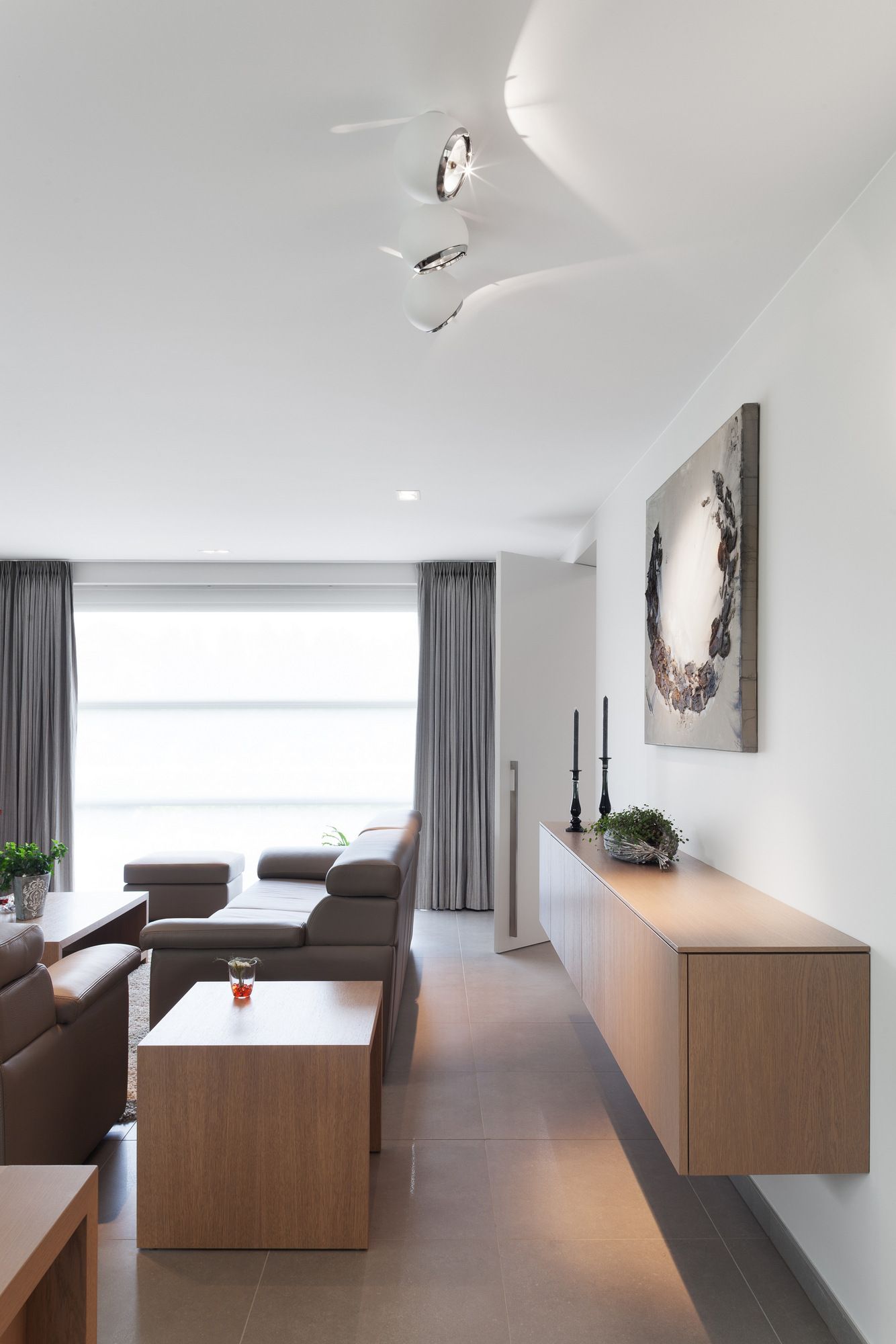 Регулируемый потолочный светодиодный прожектор Modular Lighting Instruments Bolster ARCH-00147526 - Вид №1