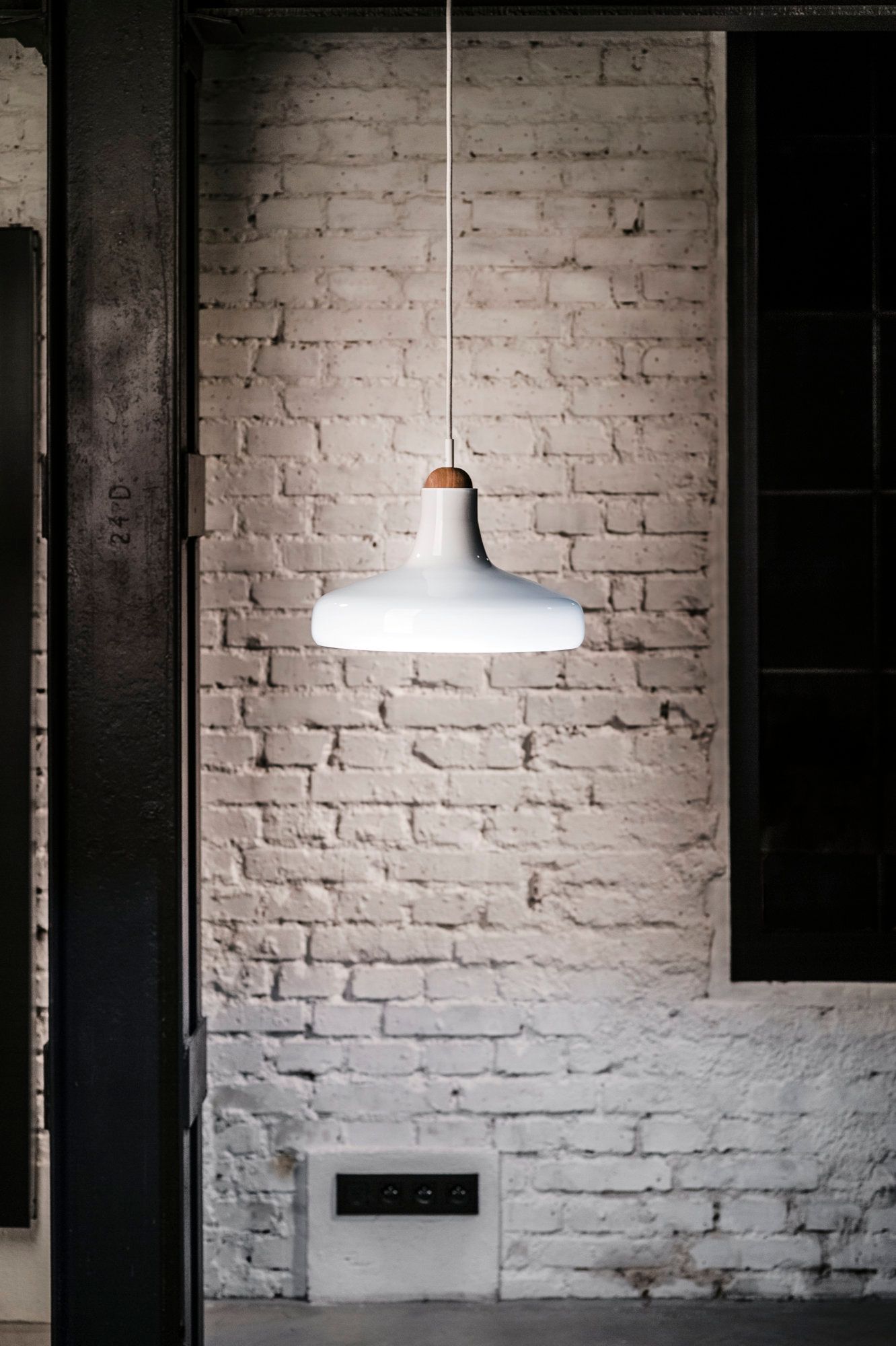 Подвесной светильник из дутого стекла с регулируемой яркостью BROKIS ARCH-00062063 - Вид №6