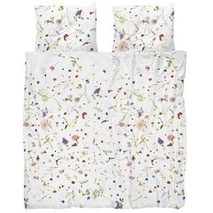 Комплект постельного белья  "Цветочные поля" 200 х 220 см