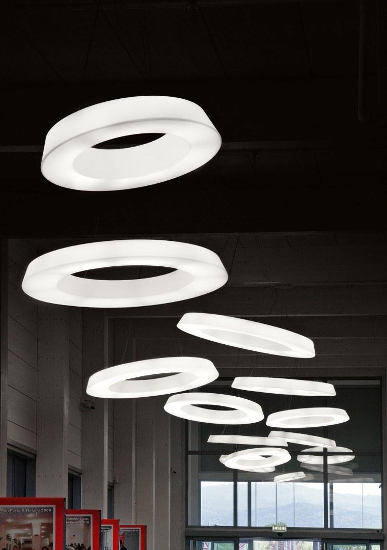 Martinelli Luce Светодиодный подвесной светильник из полиэтилена с диммером Circular pol 2057 - Вид №5