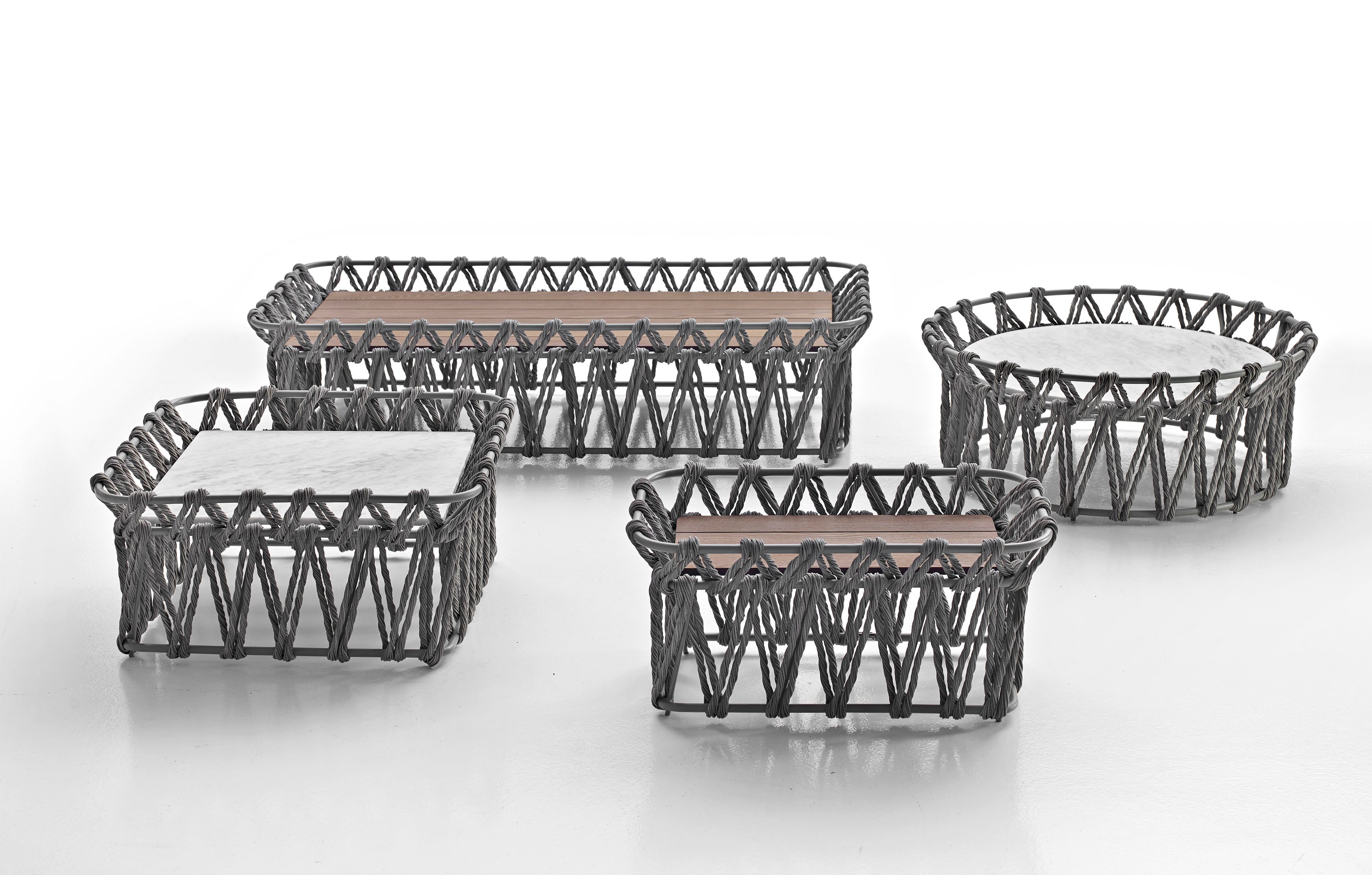 Прямоугольный журнальный столик из ясеня и полиэтиленовых волокон B&B Italia Outdoor Butterfly ARCH-00111127 - Вид №1