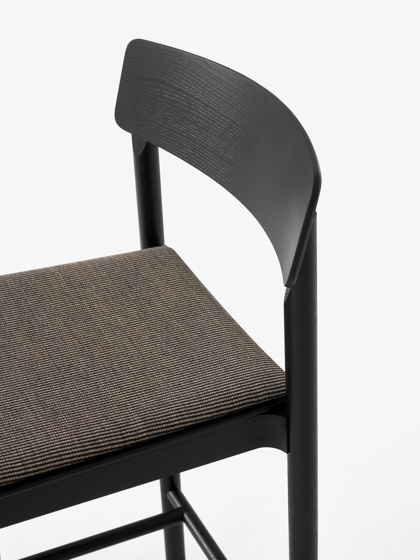 Твердый деревянный кухонный стул с мягким сиденьем &Tradition Betty ARCH-00117131 - Вид №3