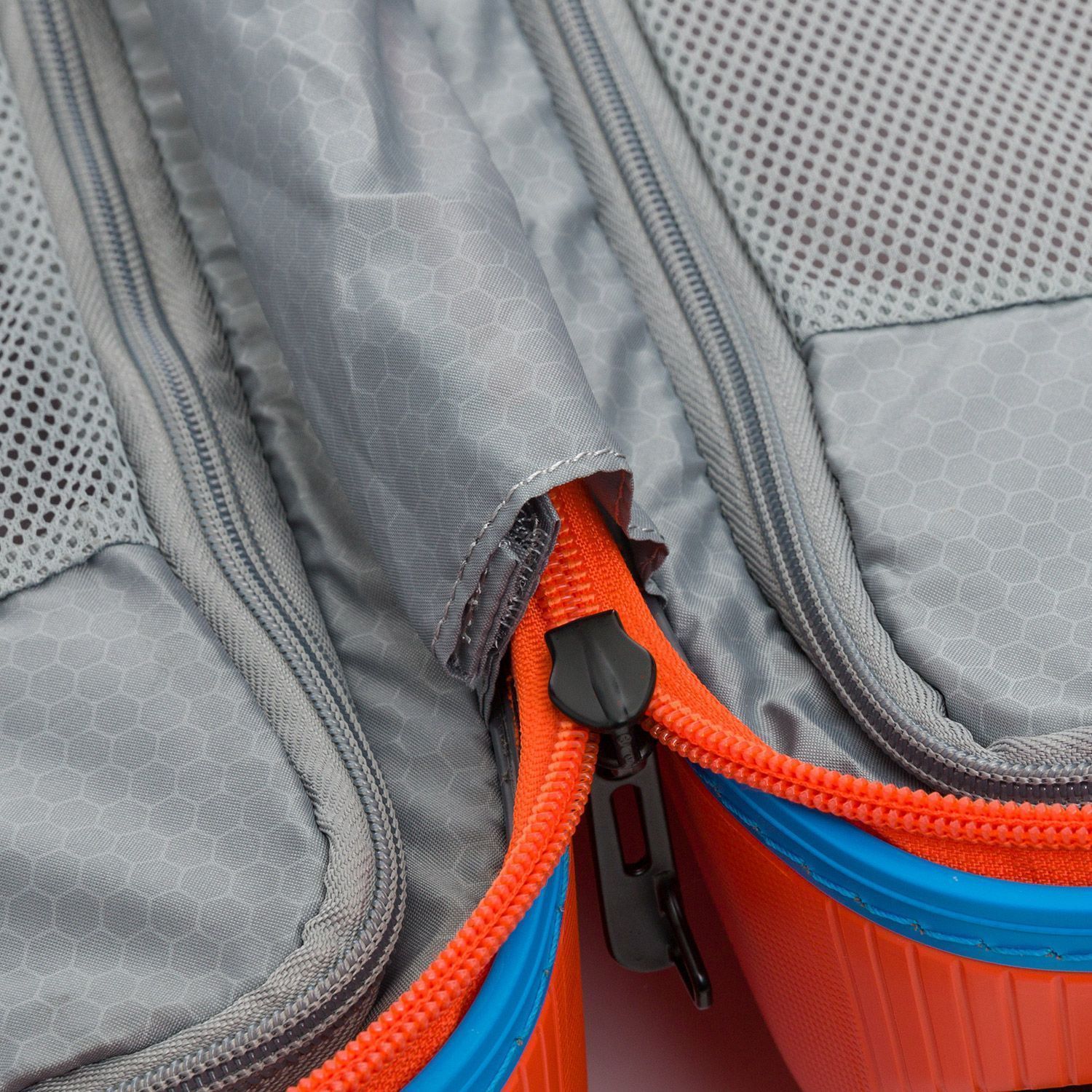 5542-7852 Чемодан 5542 Spinner M Roncato Box 2.0  - Вид №4