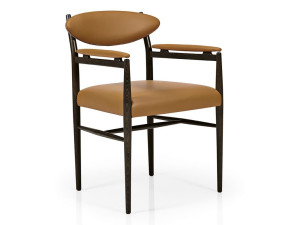 Деревянный мягкий стул с подлокотниками