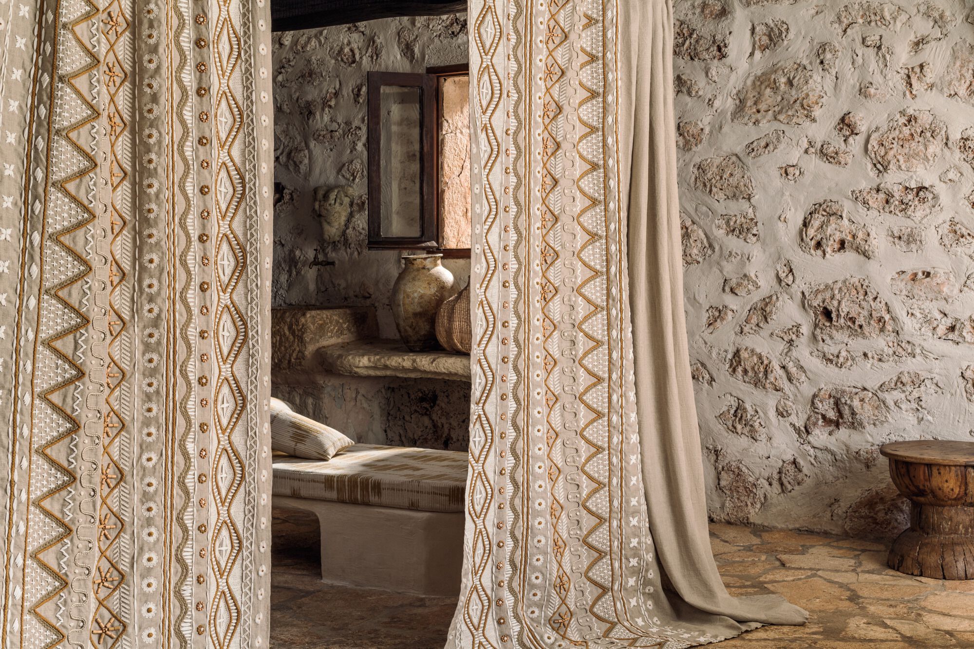 Хлопчатобумажная ткань с вышивкой Élitis Baléares ARCH-00107396 - Вид №2