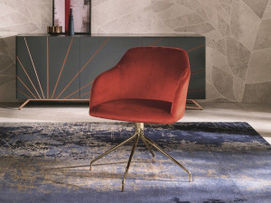 Вращающееся кресло