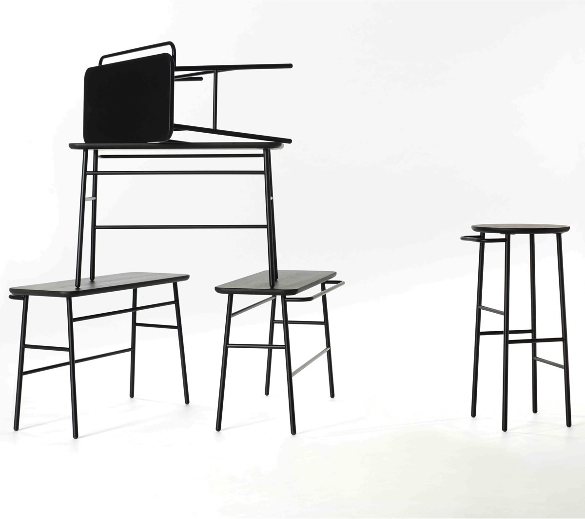 Ex.T Hang Высокий табурет из окрашенного в черный цвет ясеня EXHANGTALLNE Stand - Вид №9