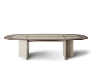 Эвкалиптовый стол с кожаной обивкой