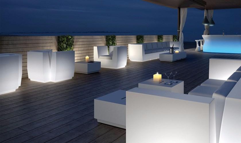 Plust Светящееся кресло из полиэтилена с подлокотниками Big cut sun-id-1384115 - Вид №2