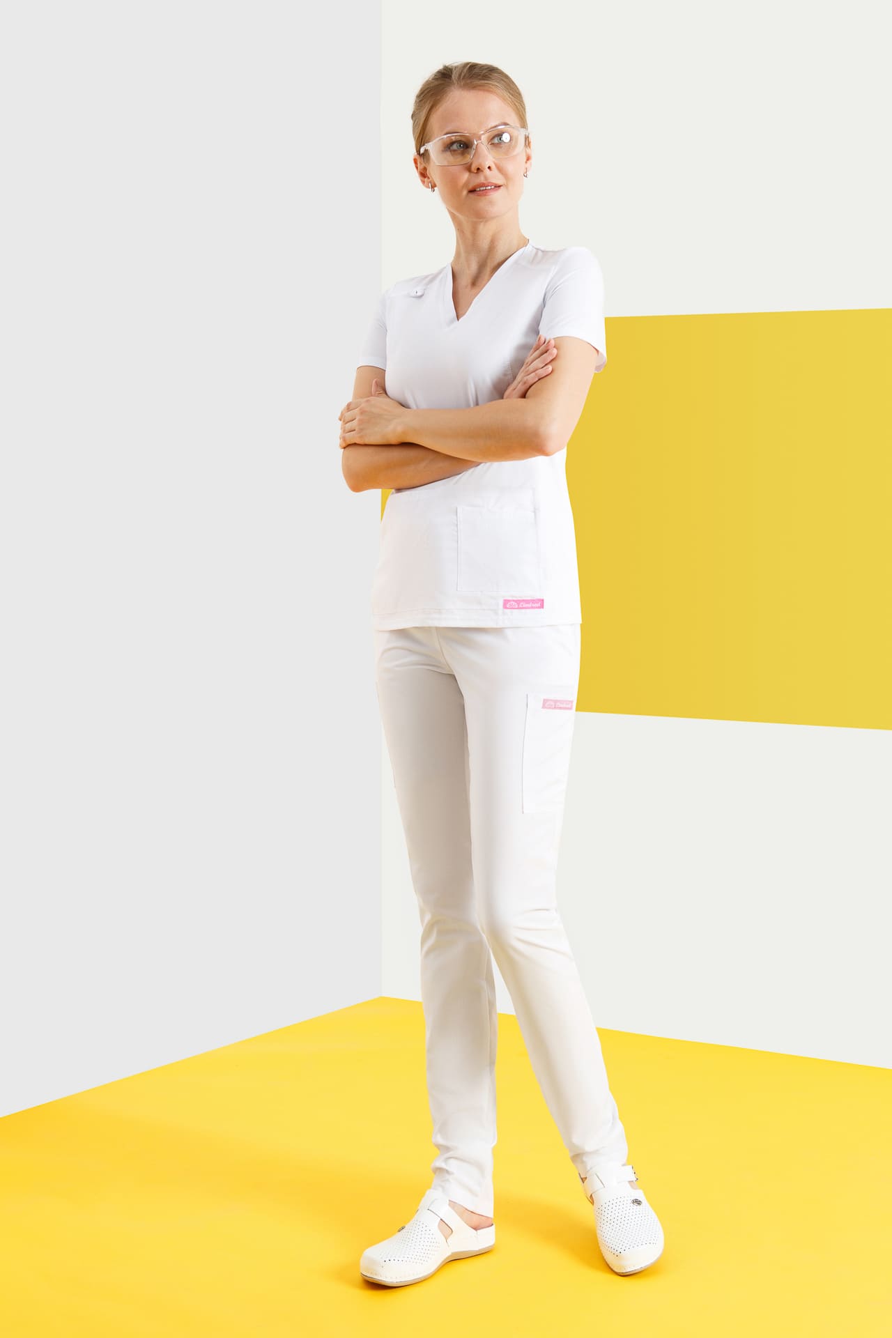 67980 Блузка женская WHITE (белый) GVENN  Медицинская одежда  размер 46 (M)  - Вид №2