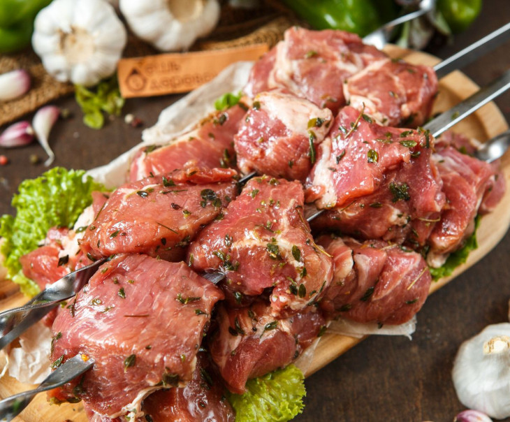 6262 Шашлык из свиной шейки в чесночном маринаде Вкусляндия  - Вид №2