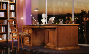 Письменный стол  BTC INTERNATIONAL E704