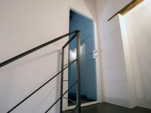 PLAN® Распашная дверь из алюминия и стекла заподлицо со стеной