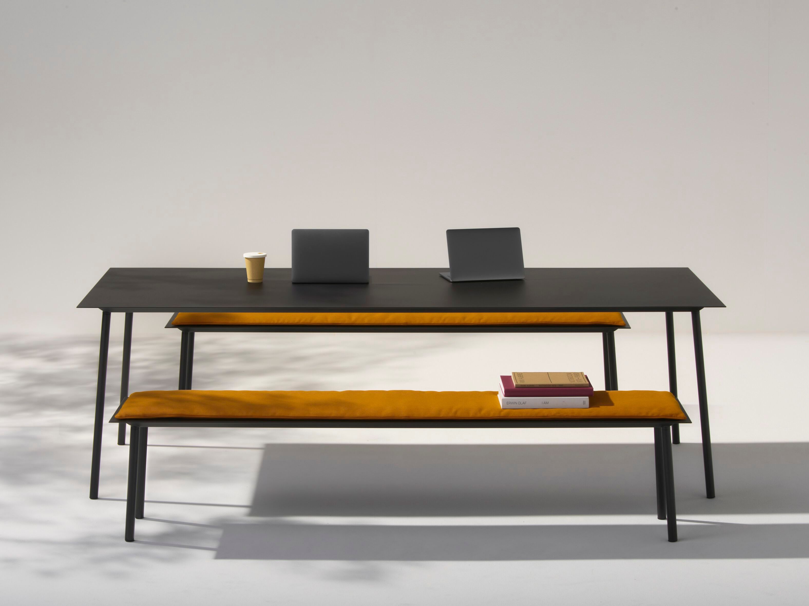 Металлический прямоугольный садовый стол Arper Onemm ARCH-00105400 - Вид №1