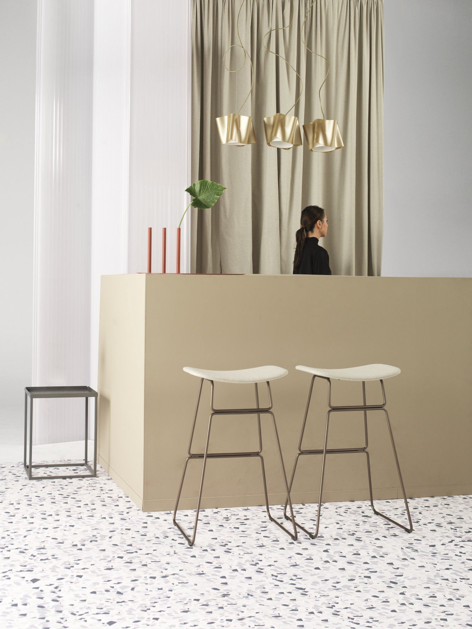 Высокий стул из ткани SITIA SKETCH ARCH-00021682 - Вид №2