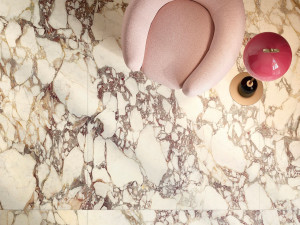 Пол / керамогранит с мраморным эффектом