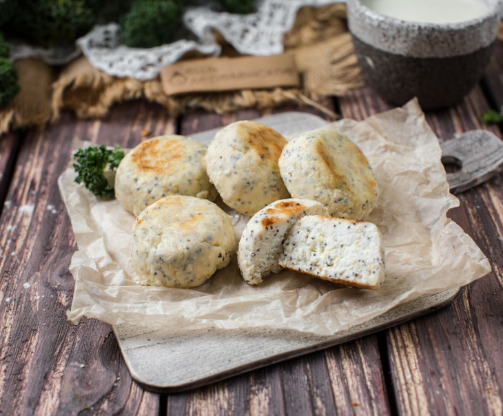 5724 Сырники творожные с маком и цедрой лимона Вкусляндия  - Вид №1