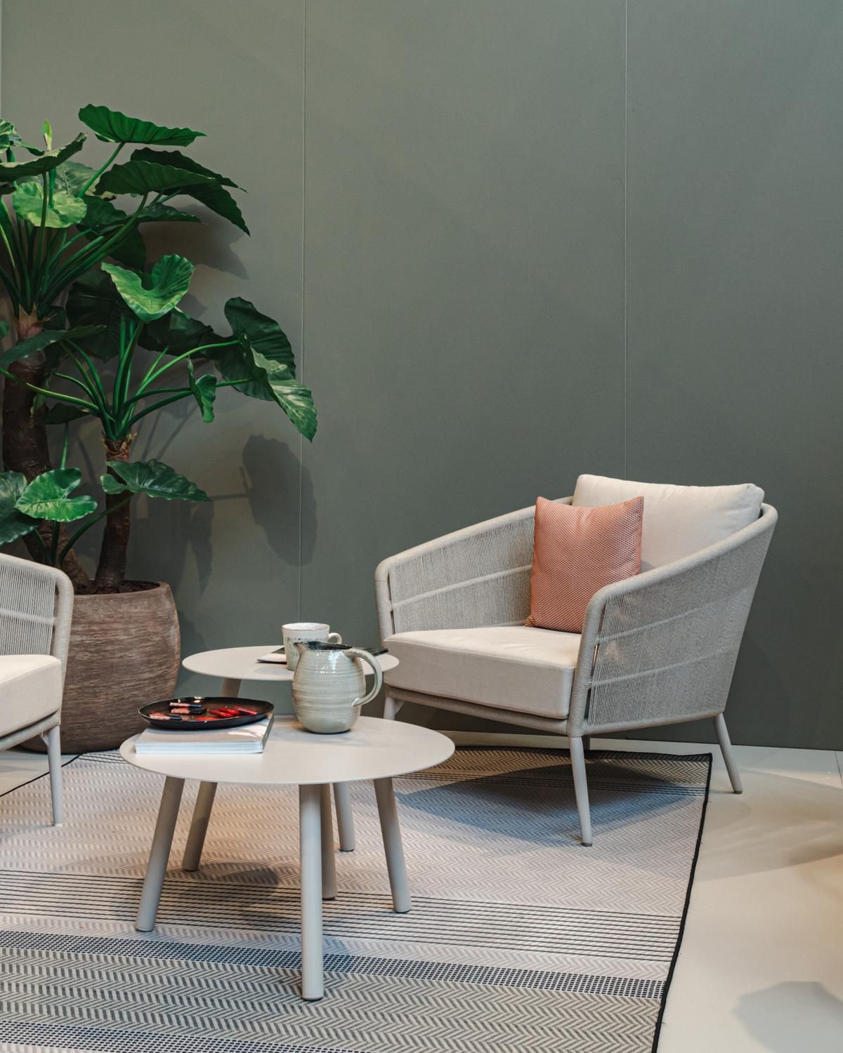 Алюминиевый низкий круглый журнальный столик с порошковым покрытием Vincent sheppard LILO ARCH-00081056 - Вид №8