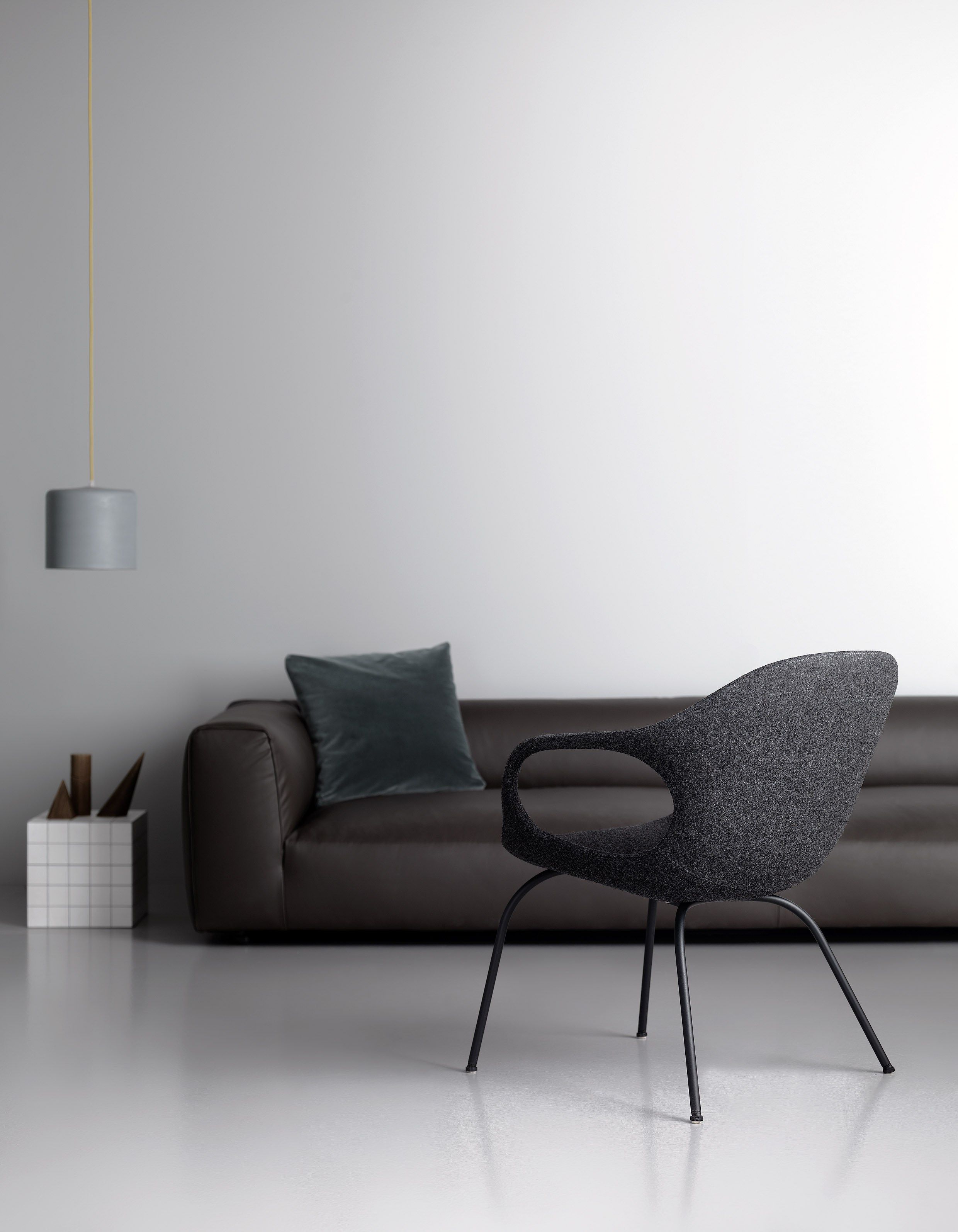 Тканевое кресло с подлокотниками Kristalia слон ARCH-00120950 - Вид №1