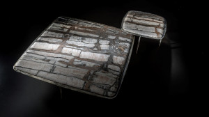 Низкий журнальный столик из натурального камня