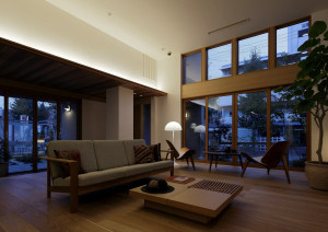 Торшер из акрилового стекла